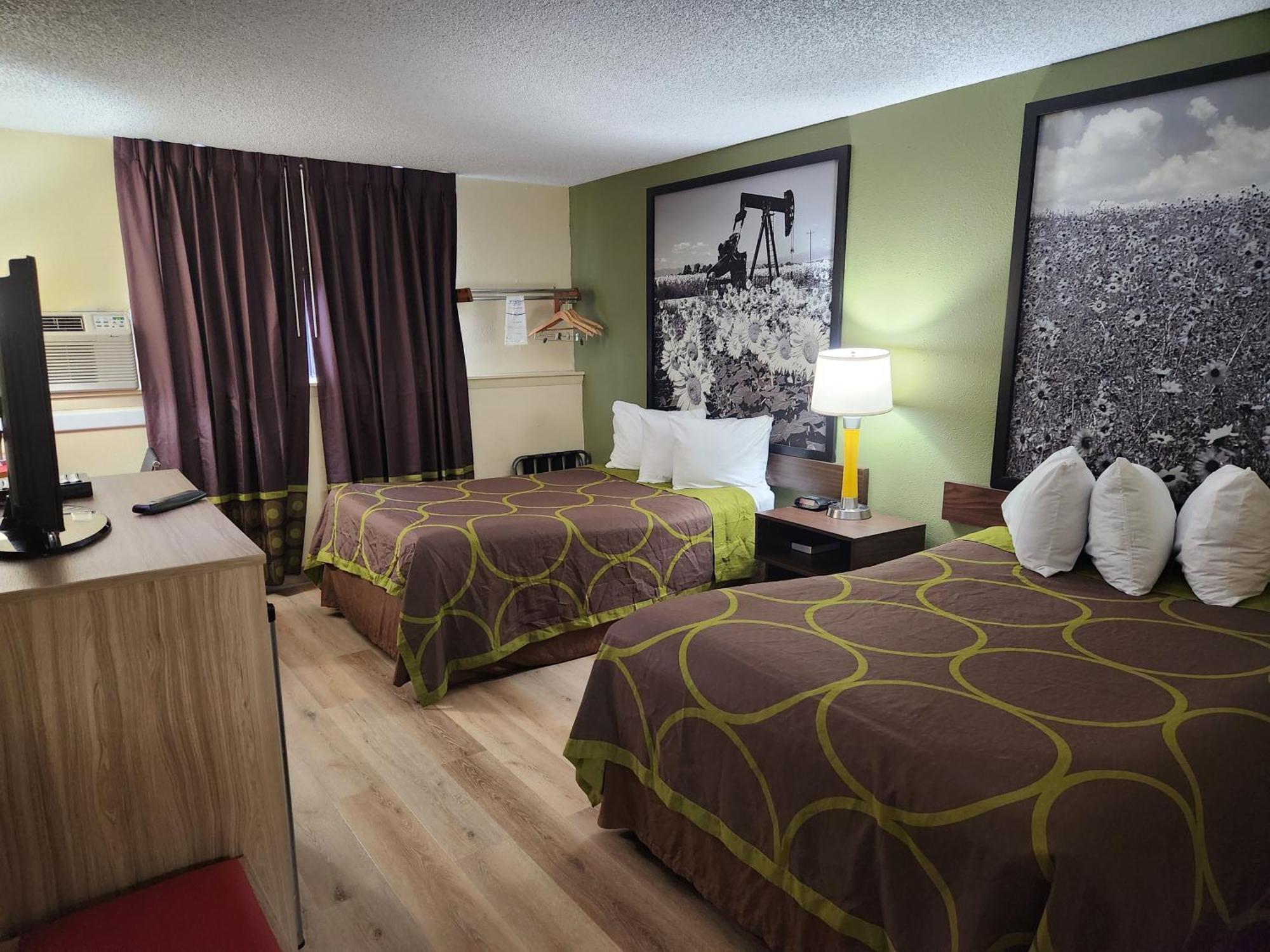Super 8 By Wyndham Craig Otel Dış mekan fotoğraf
